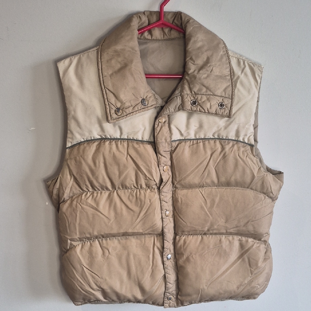 First Down Quilted Puffer Vest in Tan and Beige - Lightweight Sleeveless Layer